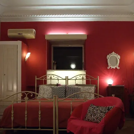 Bianca לינה וארוחת בוקר 3*